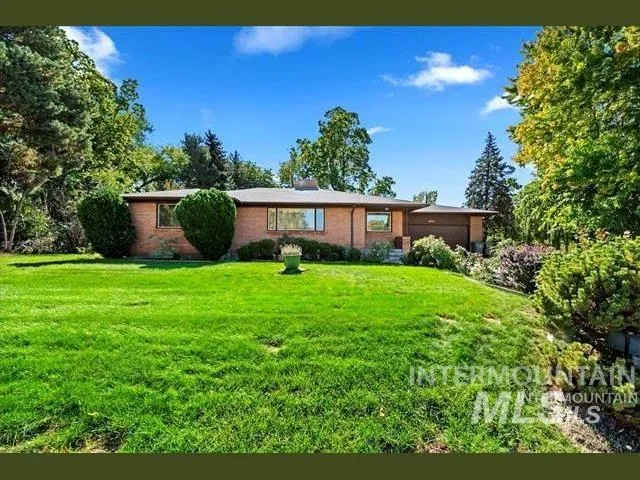 $2,995 | 10529 West Stardust Drive, Boise, ID 83709