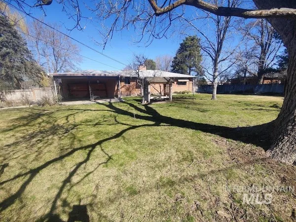 $2,650 | 10529 West Stardust Drive, Boise, ID 83709