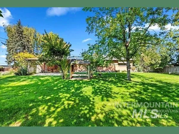 $2,650 | 10529 West Stardust Drive, Boise, ID 83709