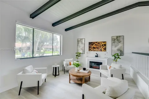 $699,500 | 9340 Northwest 32nd Street, Sunrise, FL 33351
