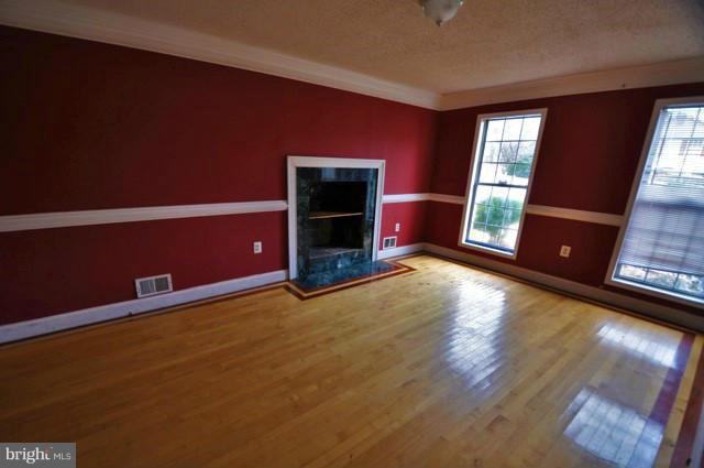 3107 Ramsgate Place Fort Washington, MD 20744 - Photo 7 of 18 Living Room