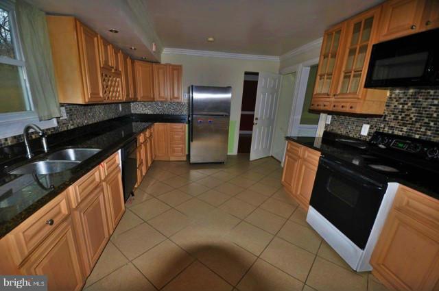 3107 Ramsgate Place Fort Washington, MD 20744 - Photo 8 of 18 Kitchen