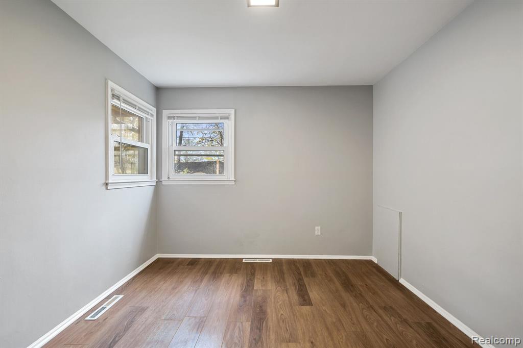 20458 Indiana Street Detroit, MI 48221 - Photo 11 of 18 Gallery Image 11