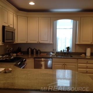 156 Kerby Road Grosse Pointe, MI 48236 - Photo 13 of 52