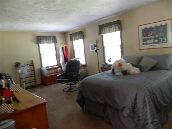 9 Bittersweet Road Lakeville, MA 02347 - Photo 9 of 27 Gallery Image 9