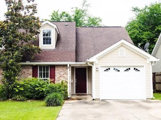 $1,800 | 204 South General Pershing Street, Hammond, LA 70403