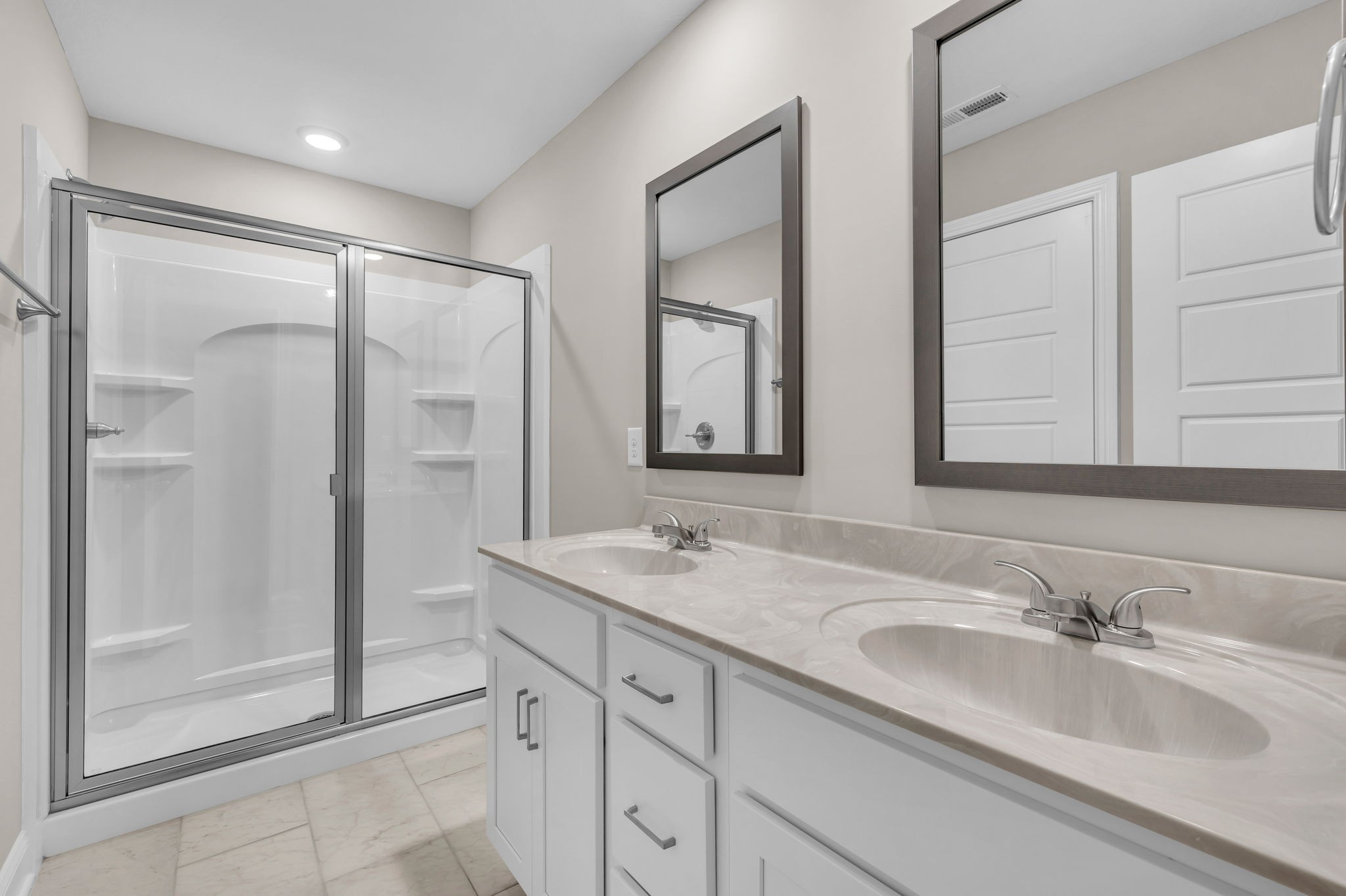 631 Avondale Road Oak Grove, KY 42262 - Photo 27 of 48 a bathroom with a shower sink and mirror