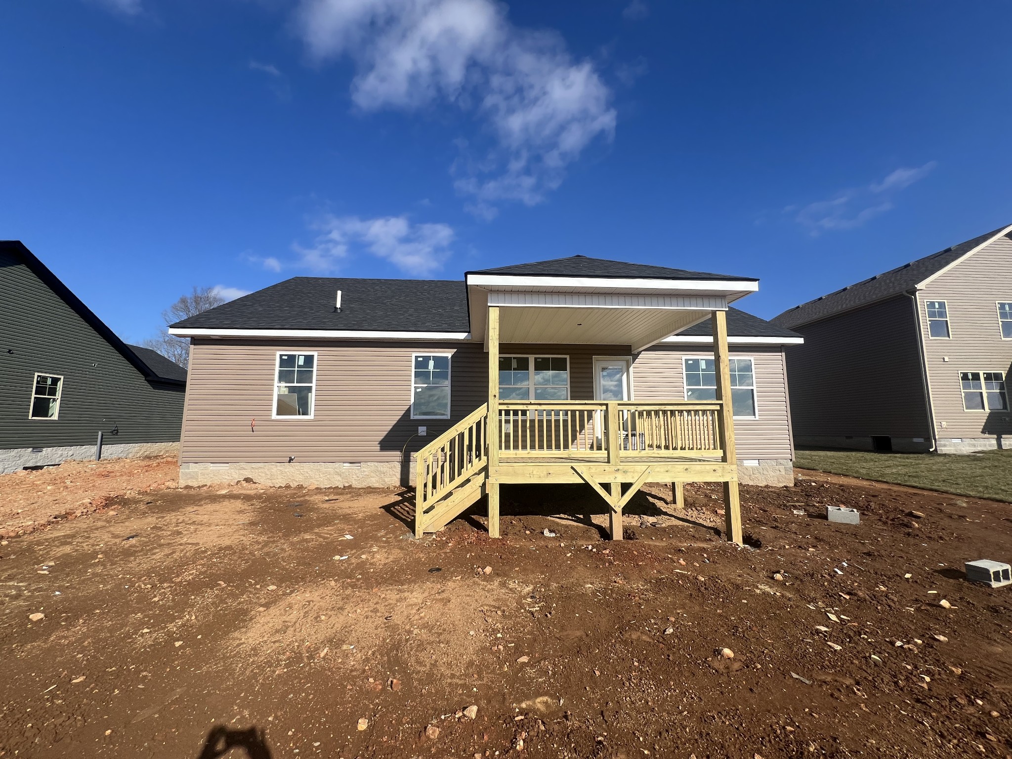 631 Avondale Road Oak Grove, KY 42262 - Photo 32 of 48 a backyard of a house with table and chairs