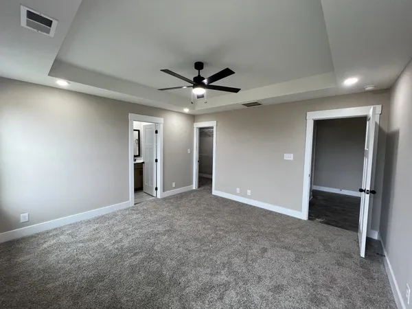 $294,900 | 631 Avondale Road, Oak Grove, KY 42262