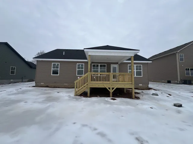 $294,900 | 631 Avondale Road, Oak Grove, KY 42262