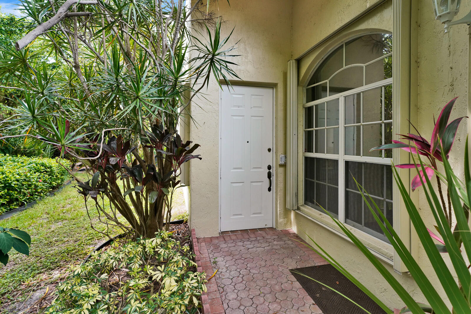 6309 Petunia Road Delray Beach, FL 33484 - Photo 5 of 46 07_Image_8_mls