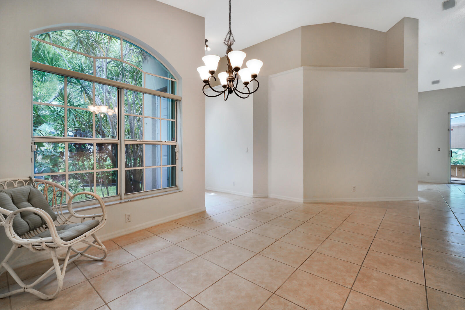 6309 Petunia Road Delray Beach, FL 33484 - Photo 8 of 46 11_Image_12_mls