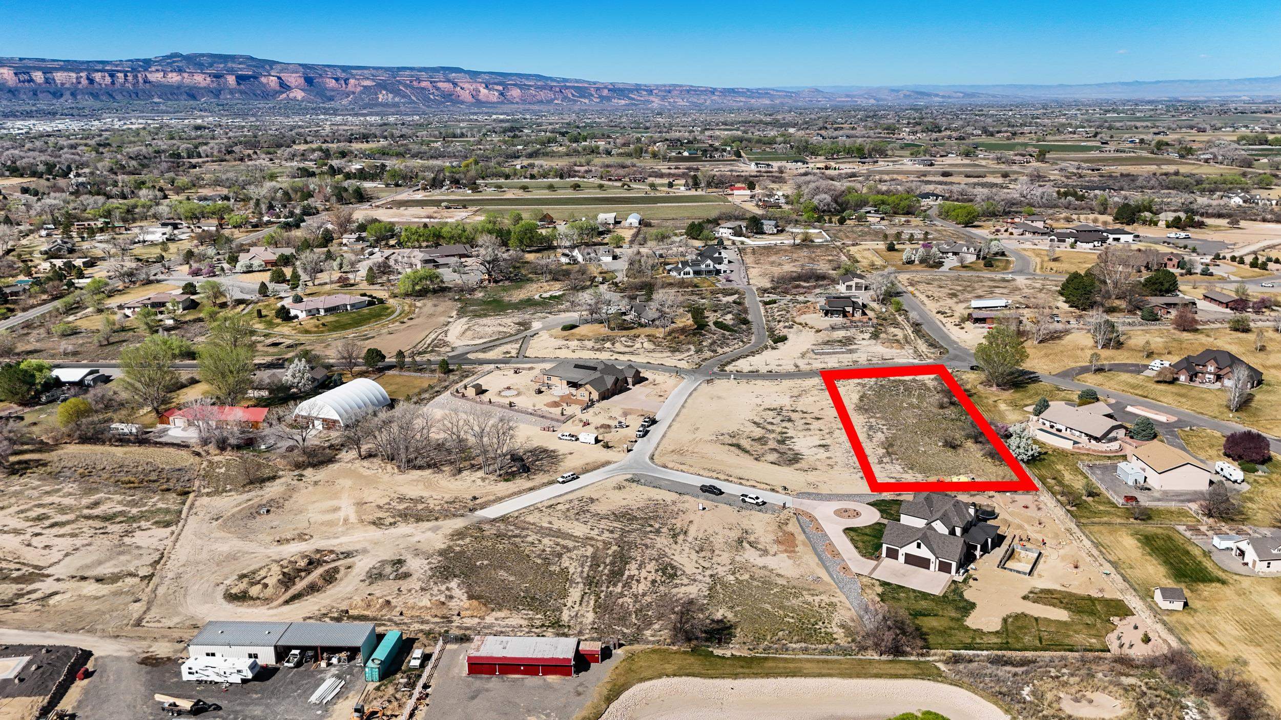 922 25 3/4 Road Grand Junction, CO 81505 - Photo 2 of 8