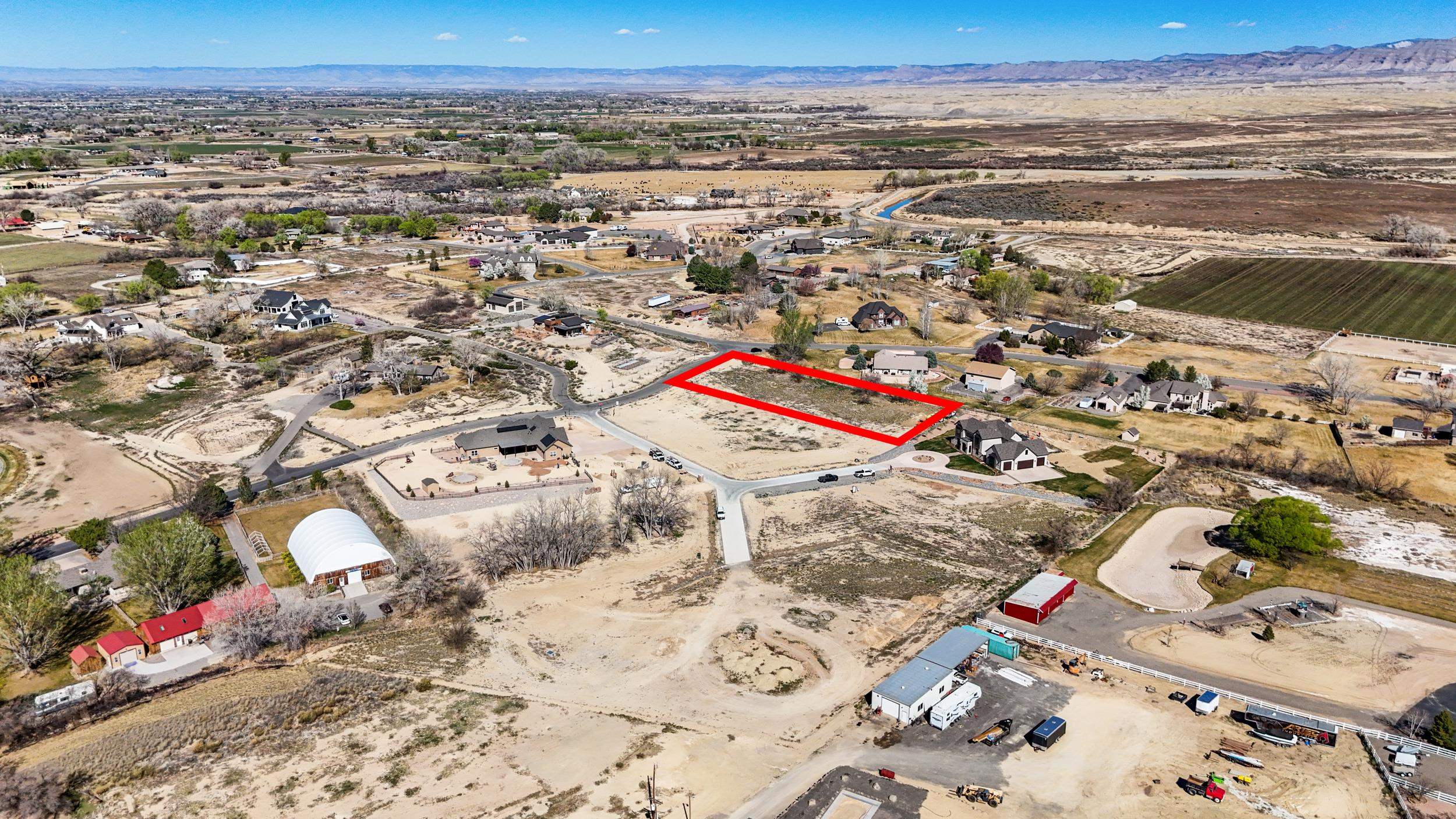 922 25 3/4 Road Grand Junction, CO 81505 - Photo 3 of 8