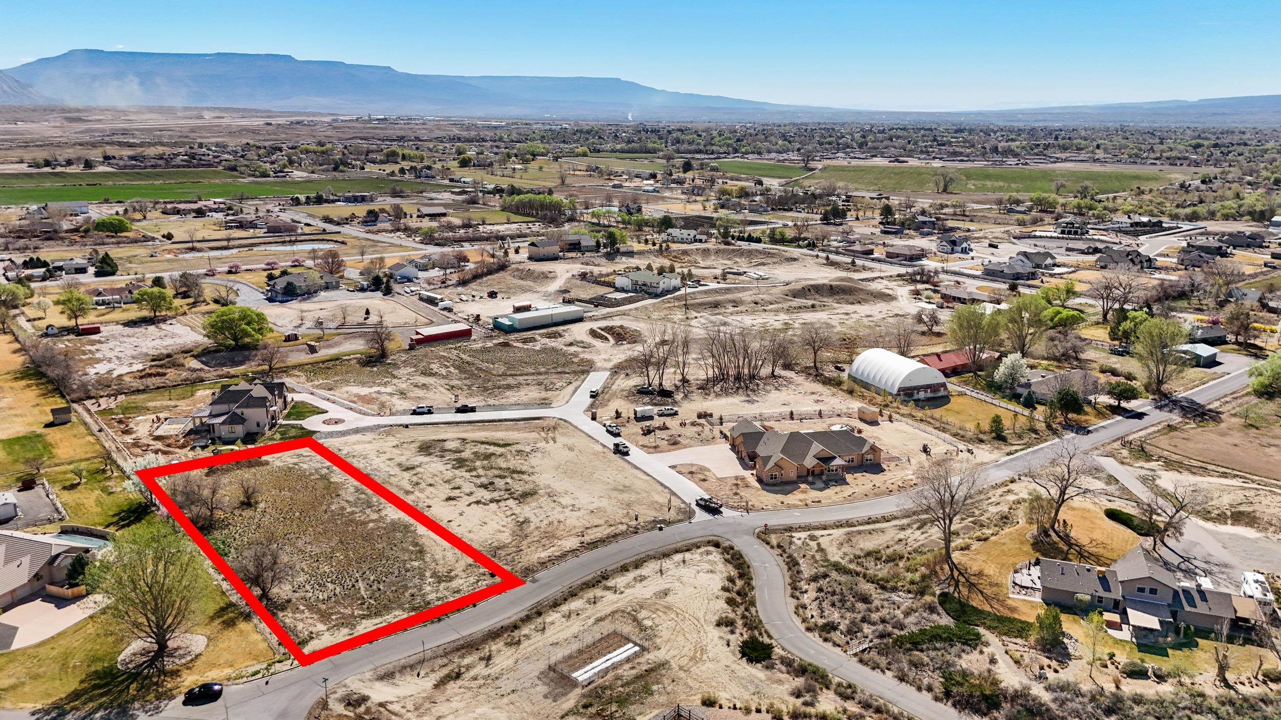 922 25 3/4 Road Grand Junction, CO 81505 - Photo 10 of 10 an aerial view of a houses with a outdoor space