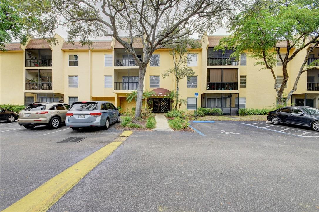 490 Northwest 20th Street, Unit A315 Boca Raton, FL 33431 - Photo 2 of 16 Photo 2