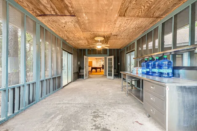 $799,298 | 200 Woodlands Drive, Bastrop, TX 78602