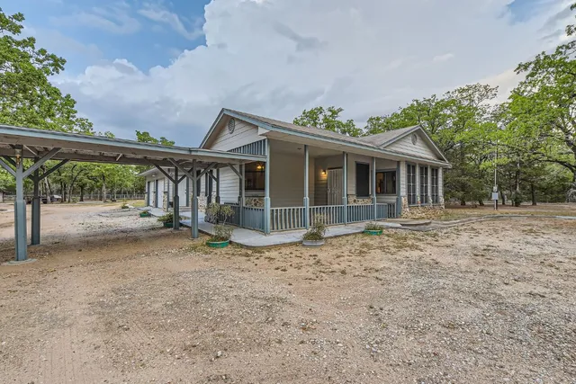 $799,298 | 200 Woodlands Drive, Bastrop, TX 78602