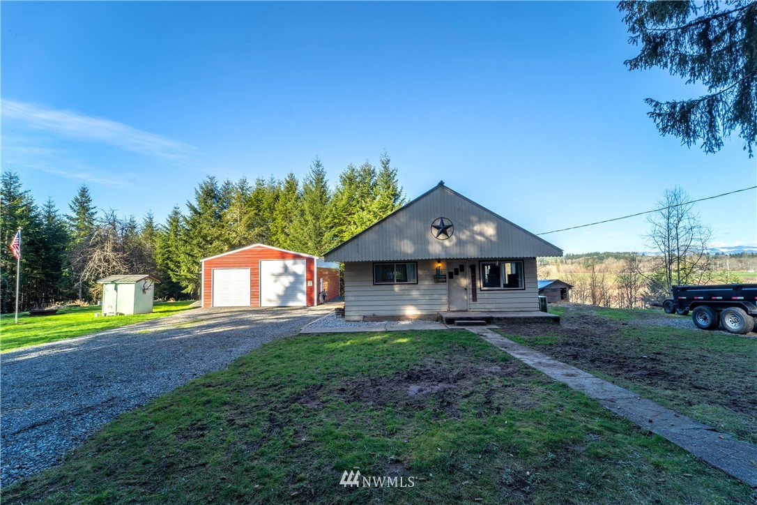 483 Gish Road Onalaska, WA 98570 - Photo 2 of 26 Gallery Image 2