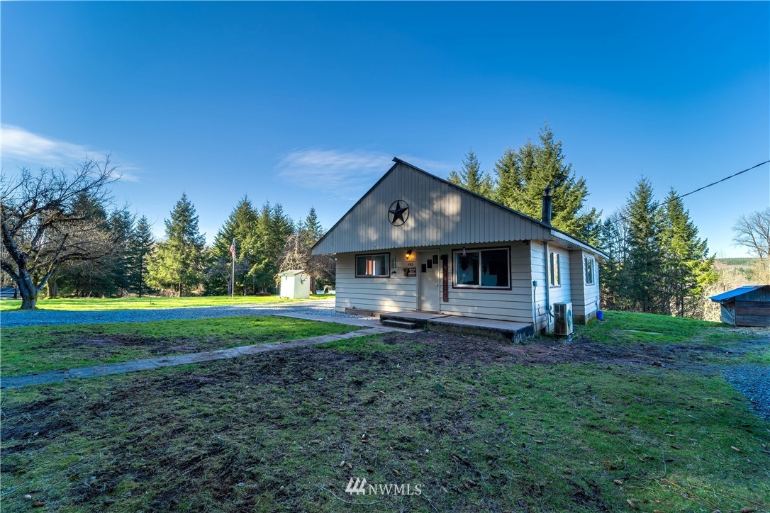 483 Gish Road Onalaska, WA 98570 - Photo 3 of 26 Gallery Image 3