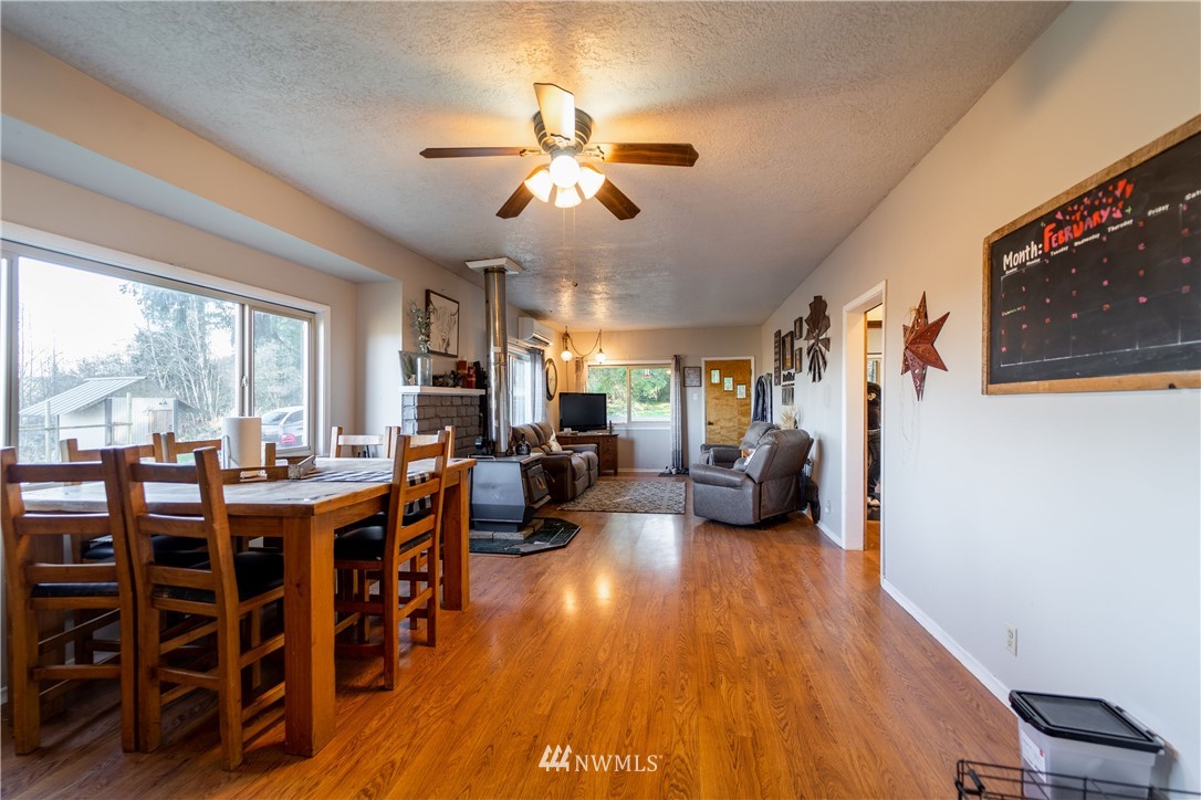 483 Gish Road Onalaska, WA 98570 - Photo 7 of 26 Gallery Image 7