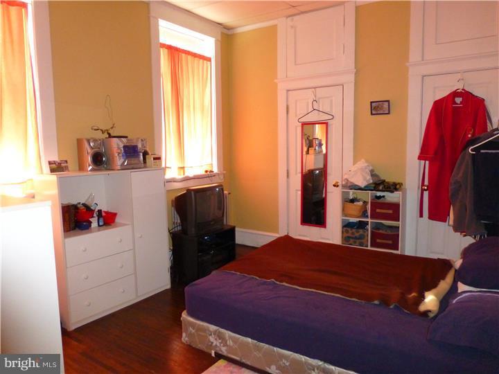 34 Park Road Reading, PA 19609 - Photo 6 of 6 Bedroom