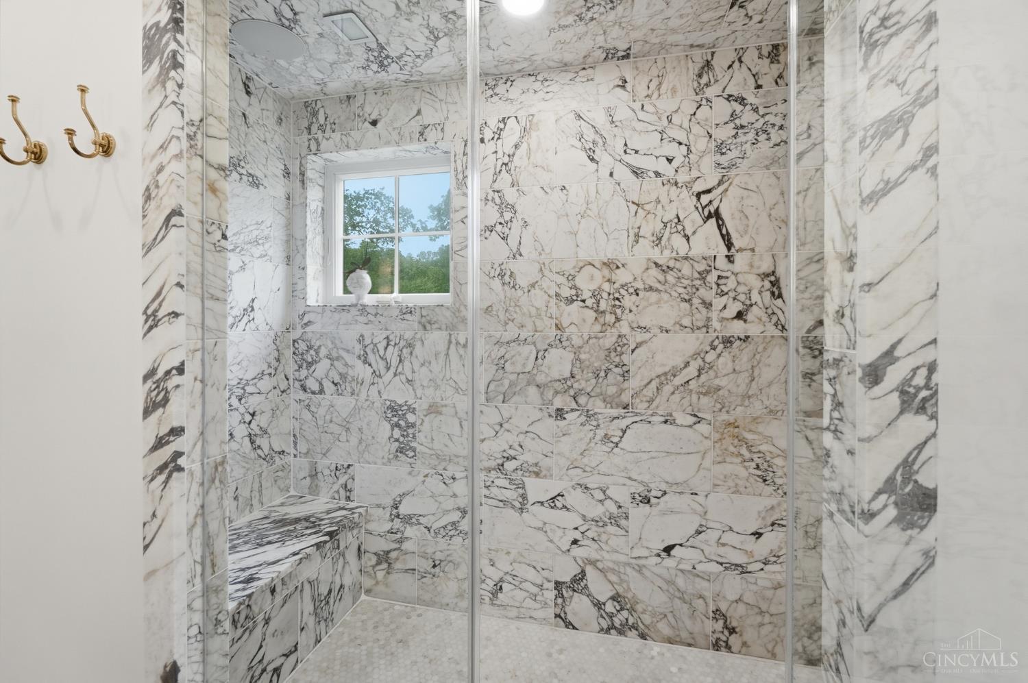 7150 Ragland Road, Unit 22 Cincinnati, OH 45244 - Photo 37 of 51 Gallery Image 37