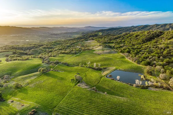 $6,950,000 | 5155 Mill Creek Road, Ukiah, CA 95482