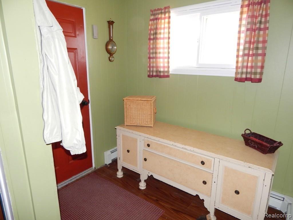 6956 Lilac Road Lexington, MI 48450 - Photo 8 of 16 DSCN0871.jpg