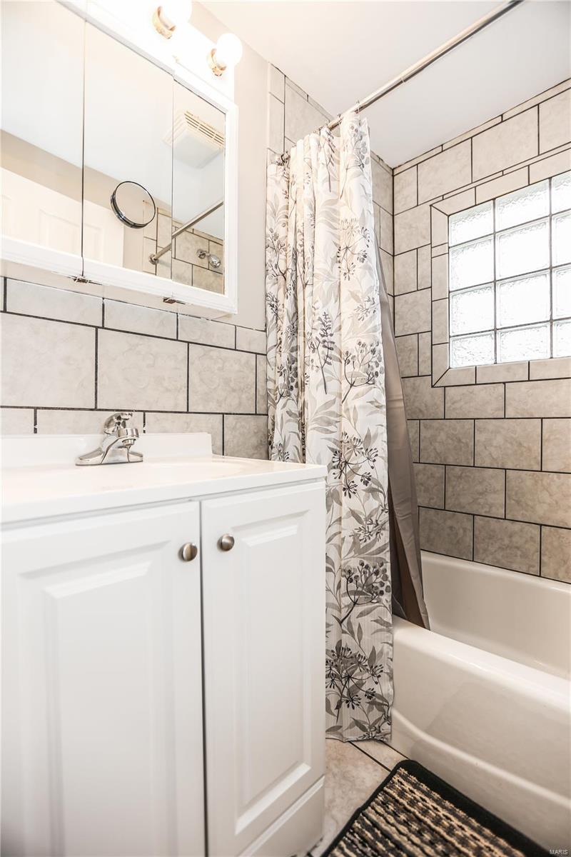 610 Military Road St. Louis, MO 63125 - Photo 18 of 31 Gallery Image 18