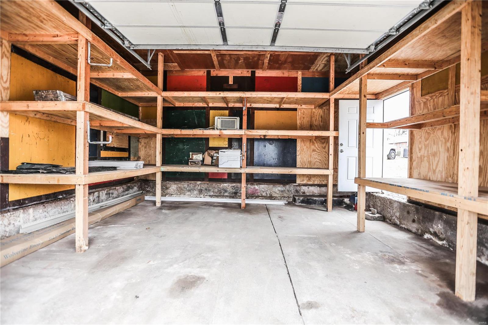 610 Military Road St. Louis, MO 63125 - Photo 29 of 31 Gallery Image 29