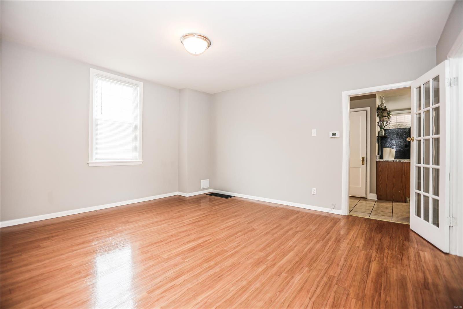 610 Military Road St. Louis, MO 63125 - Photo 5 of 31 Gallery Image 5