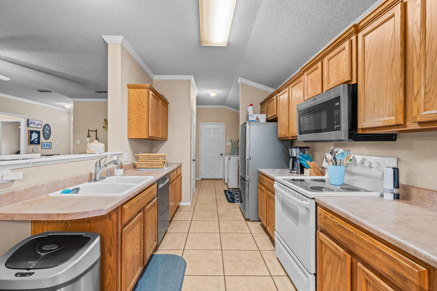 6704 89th Street Lubbock, TX 79424 - Photo 7 of 25 6704 89th St-12