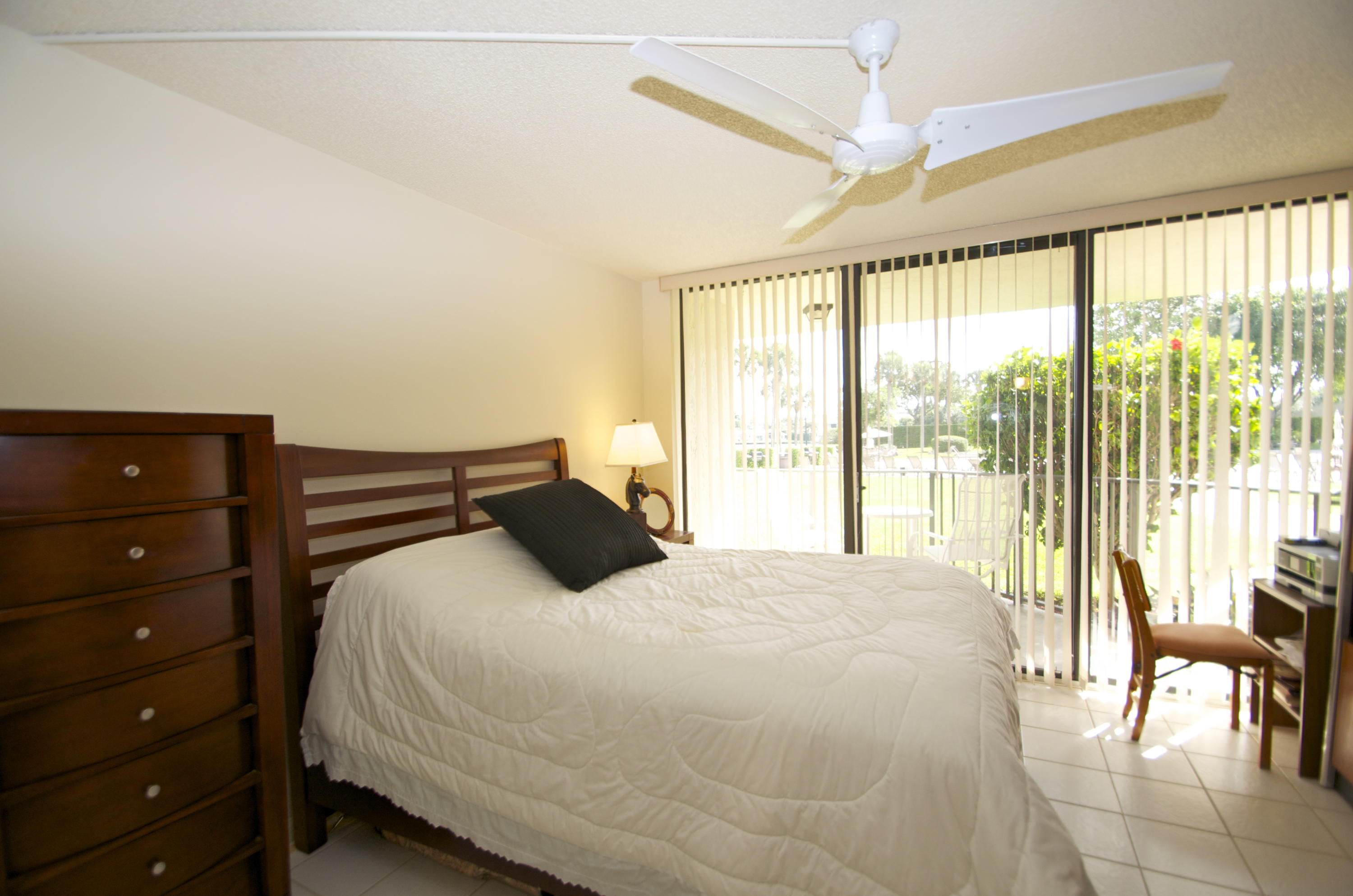 899 Jeffery Street, Unit 115 Boca Raton, FL 33487 - Photo 17 of 29 BEDROOM 2