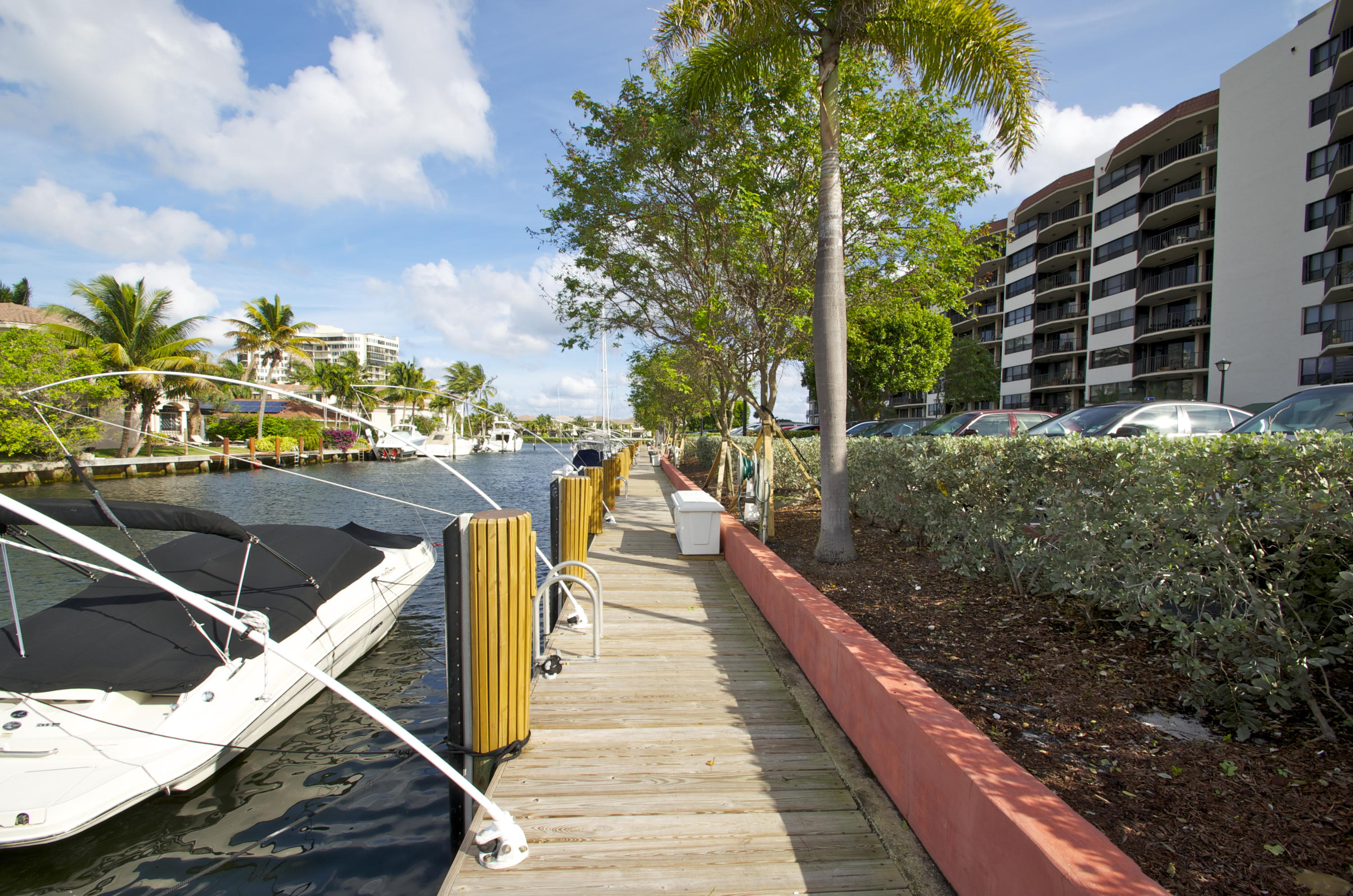 899 Jeffery Street, Unit 115 Boca Raton, FL 33487 - Photo 22 of 29 ICW
