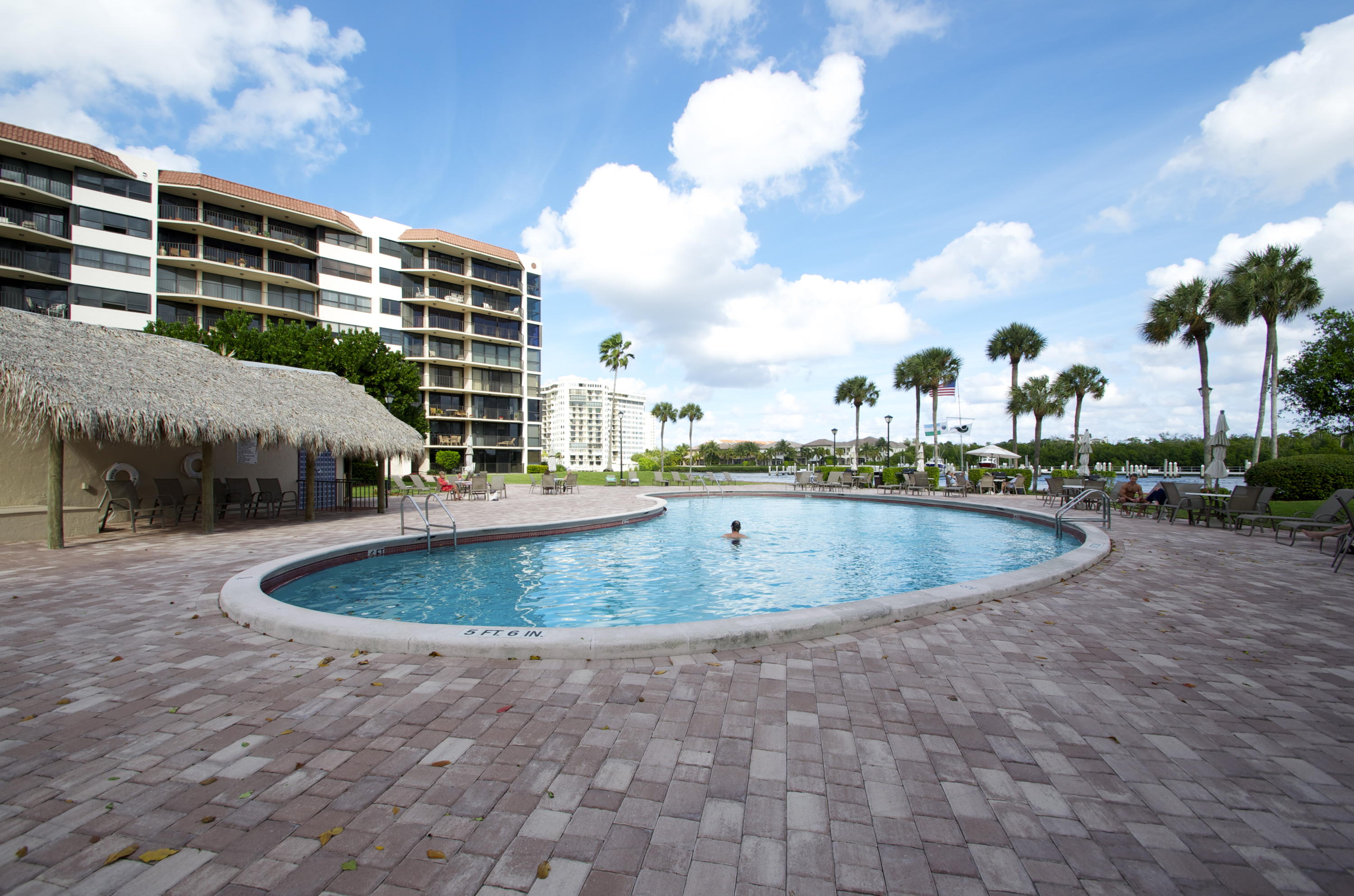 899 Jeffery Street, Unit 115 Boca Raton, FL 33487 - Photo 28 of 29 POOL
