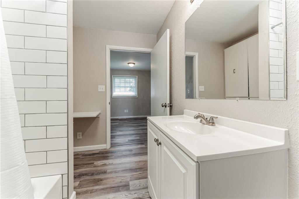 352 Walnut Hill Road Uniontown, PA 15401 - Photo 10 of 30 a bathroom with a sink and a mirror