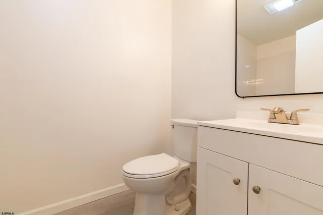 $155,900 | 700 North Franklin Boulevard, Unit 504, Pleasantville, NJ 08232