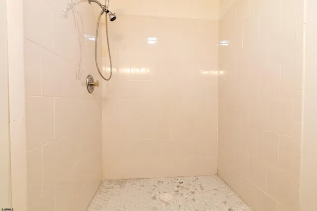 $155,900 | 700 North Franklin Boulevard, Unit 504, Pleasantville, NJ 08232