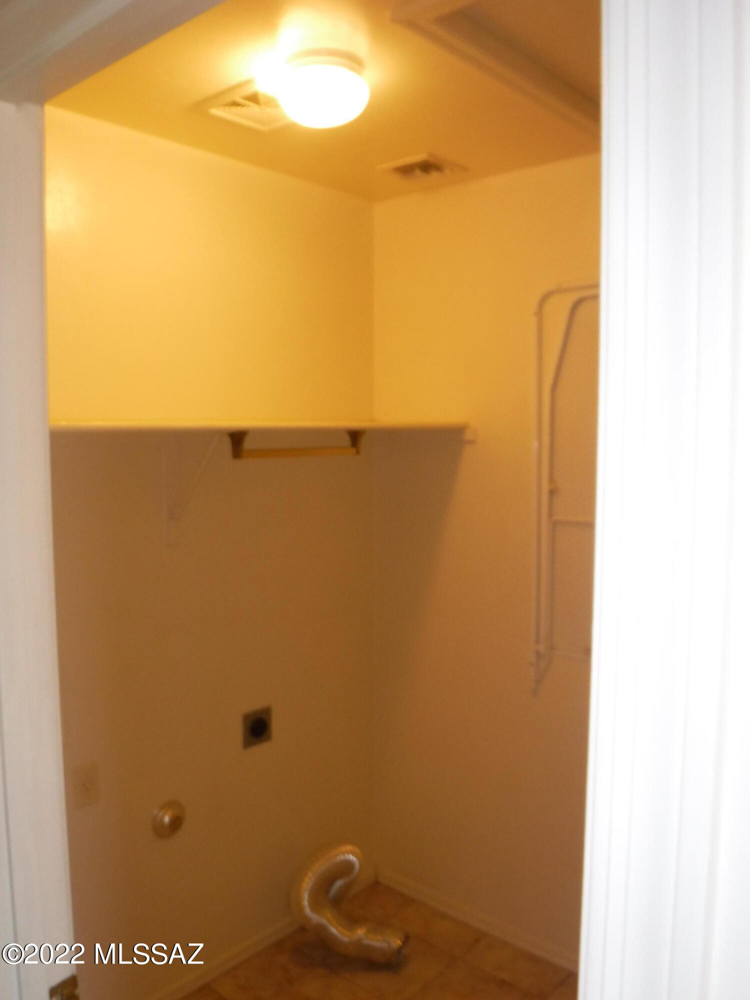 317 West Plateau Road Oro Valley, AZ 85737 - Photo 21 of 40
