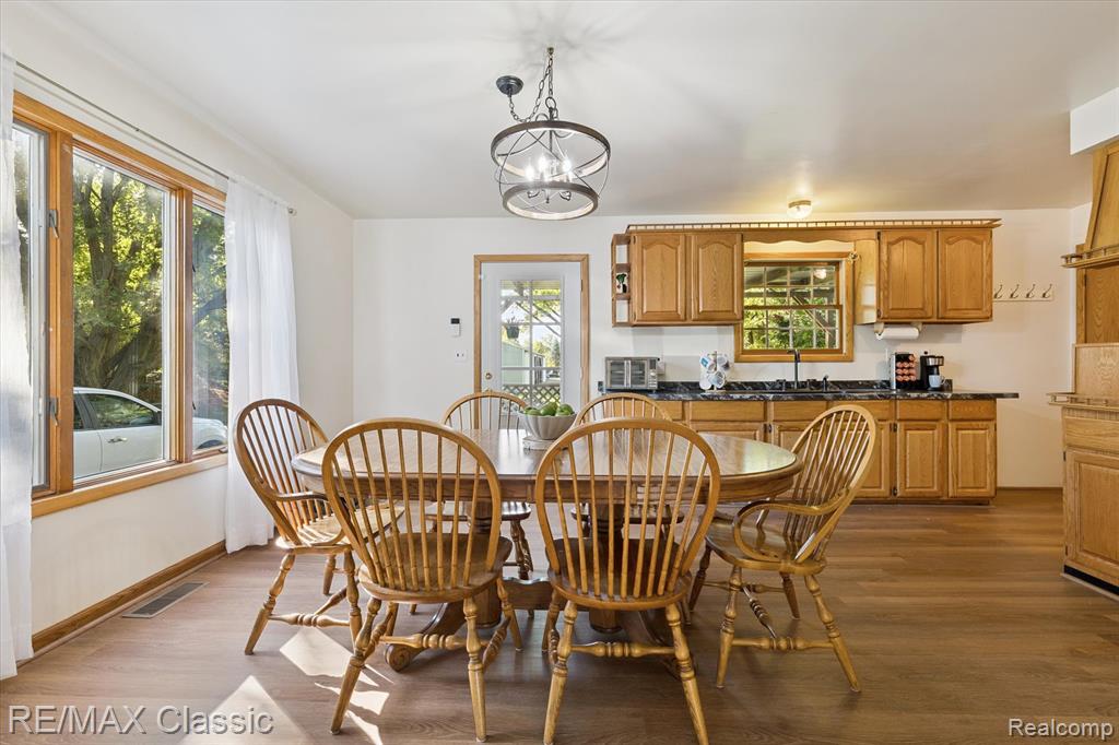 49035 Geddes Road Canton, MI 48188 - Photo 13 of 58 Gallery Image 13