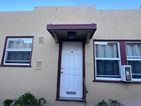 $1,750 | 1627 Fairview Street, Unit B, Berkeley, CA 94703