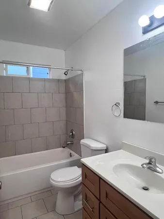 $1,750 | 1627 Fairview Street, Unit B, Berkeley, CA 94703