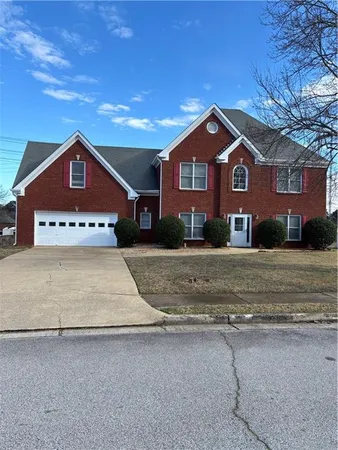 $2,500 | 220 Cross Creek Drive, Lilburn, GA 30047