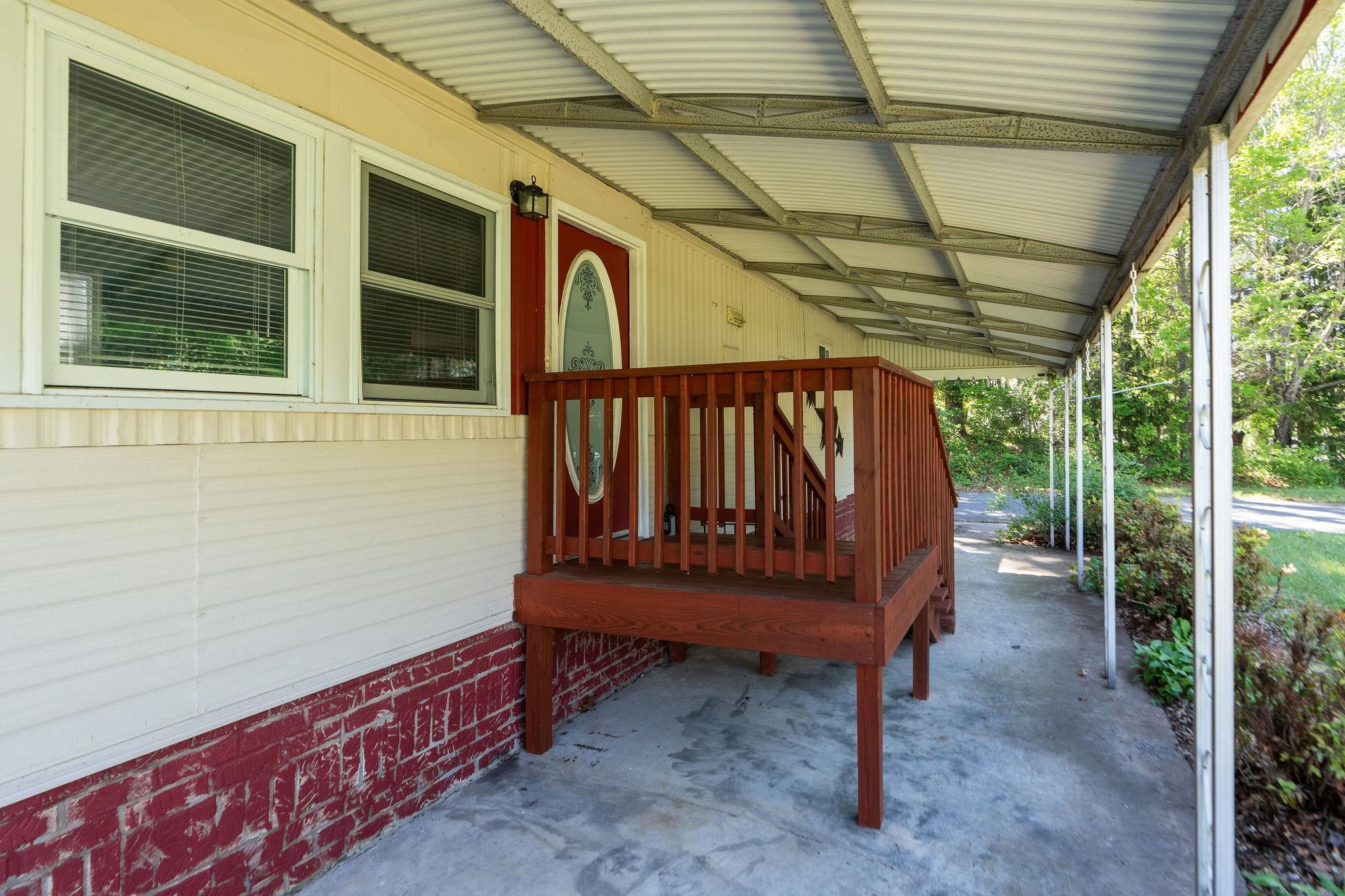 105 Mine Branch Road Crimora, VA 24431 - Photo 4 of 42 Covered front porch