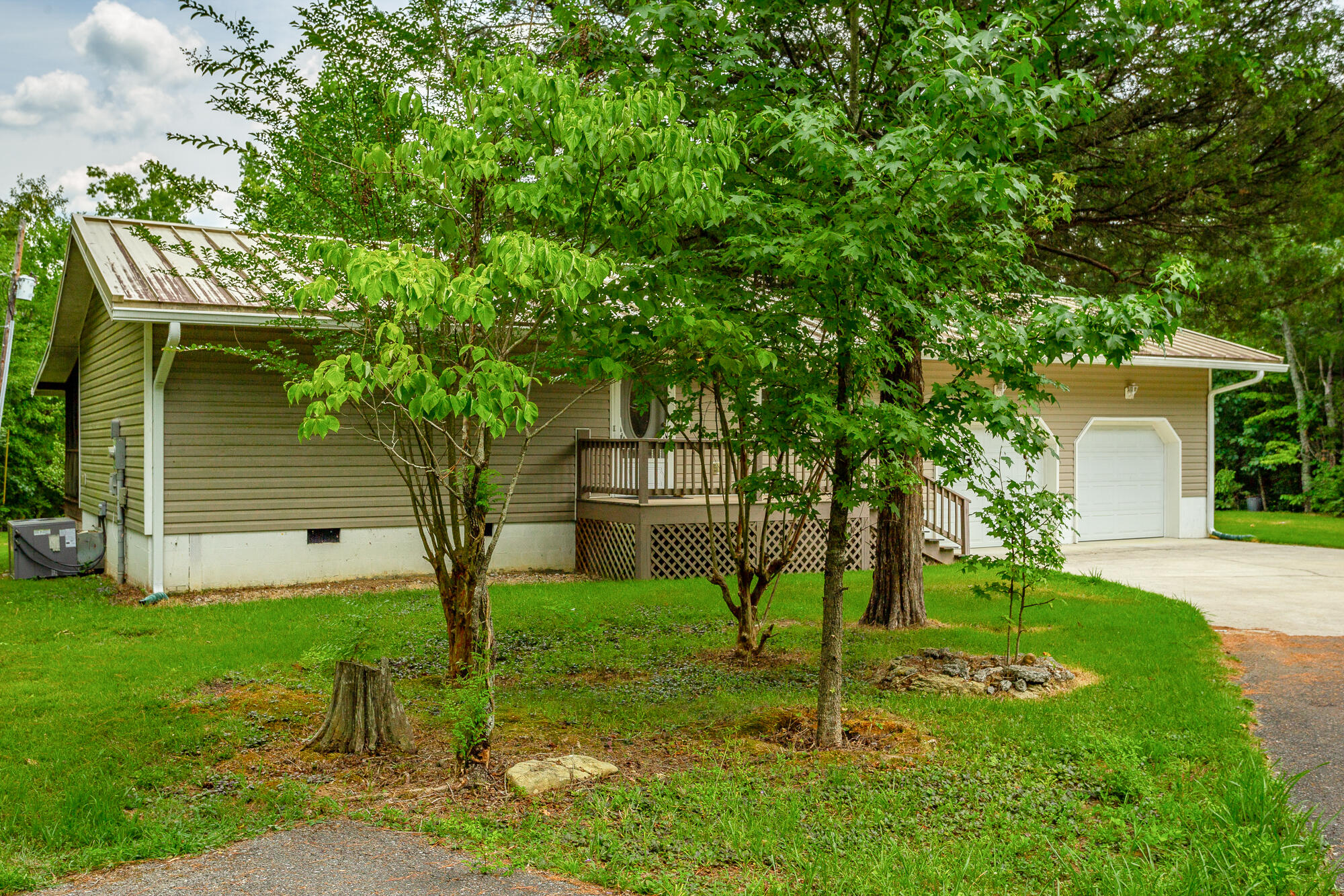 543 Randolph Lane Decatur, TN 37322 - Photo 2 of 37 Adorable little Home