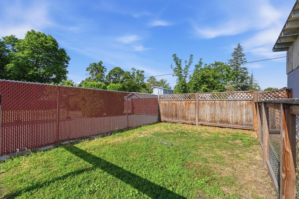 3411 North Marguerite Road Millwood, WA 99212 - Photo 25 of 41