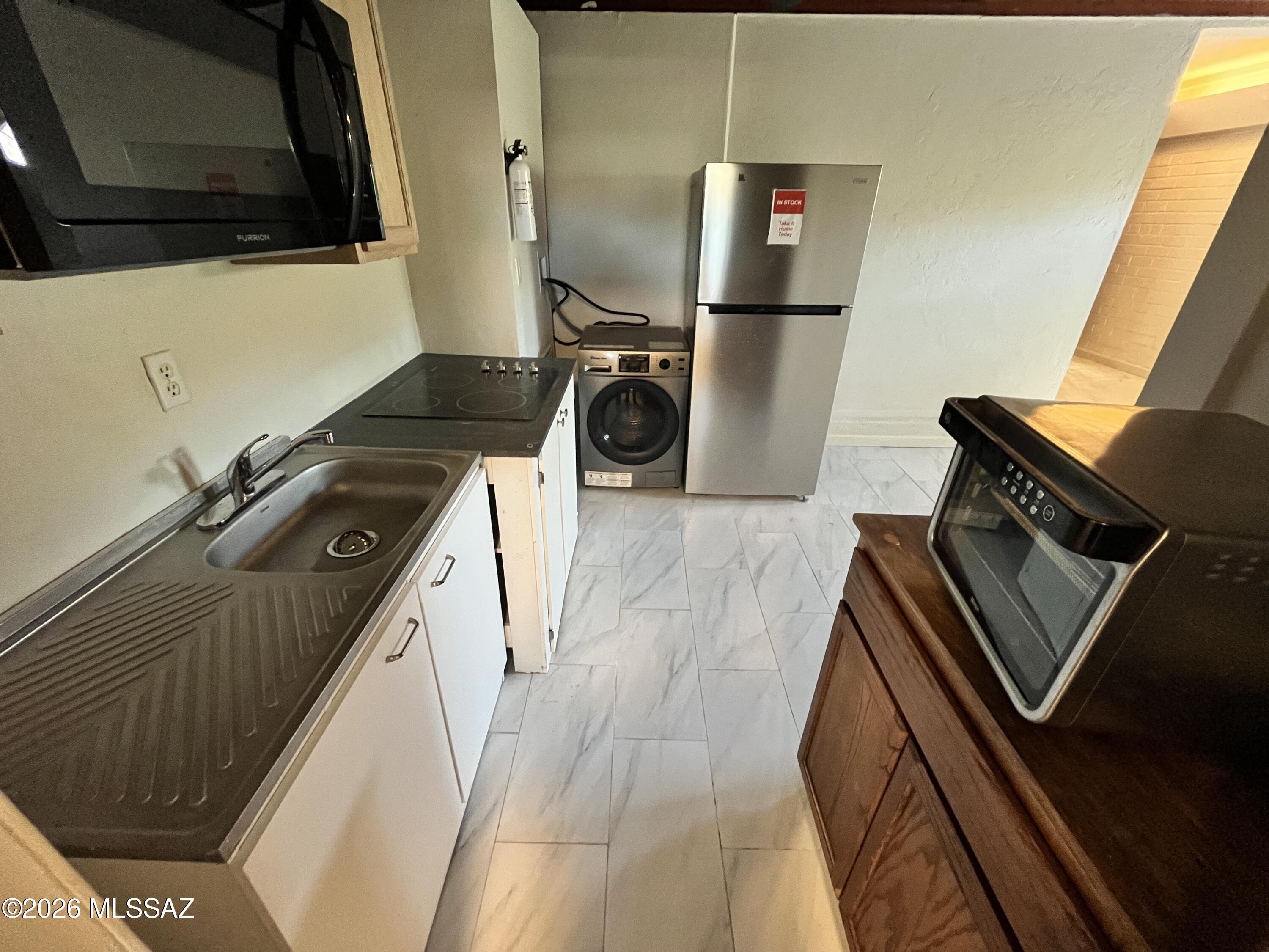 2220 East Grant Road, Unit B Tucson, AZ 85719 - Photo 1 of 11