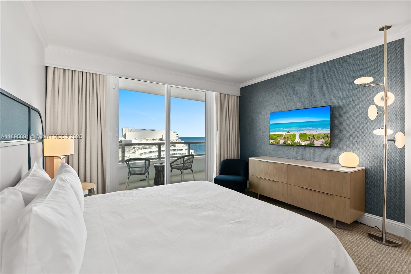 4401 Collins Avenue, Unit 2011 Miami Beach, FL 33140 - Photo 29 of 64