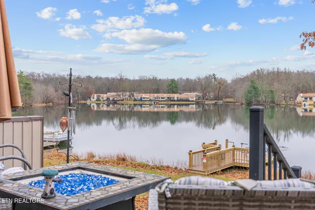 $249,000 | 65 Lakeshore Terrace, Unit 21, Fairfield Glade, TN 38558
